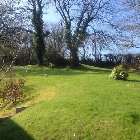 Lower Penrose Old Farmhouse Cottage Launceston Exterior foto